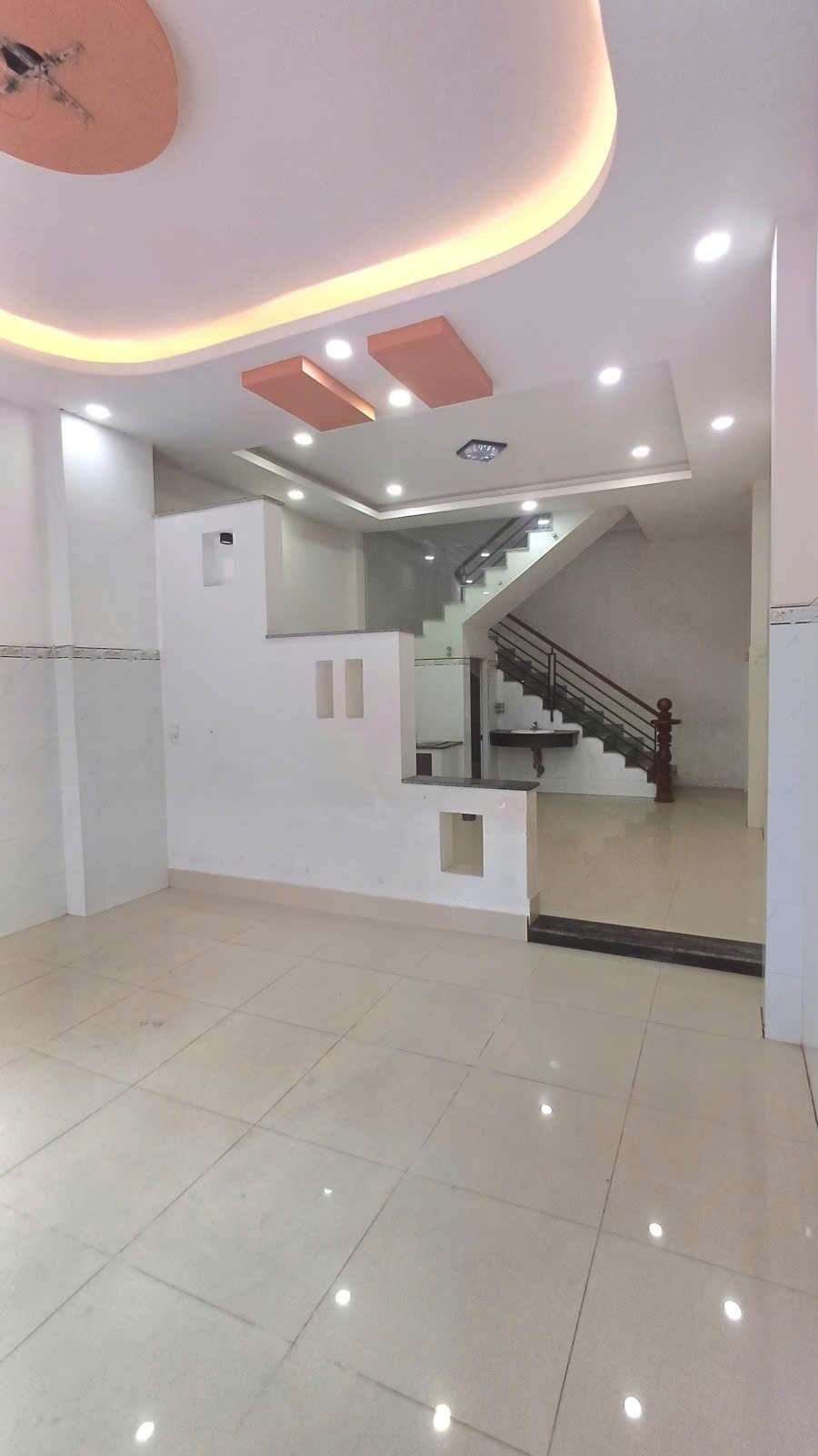 Nhà đẹp 4 tầng Ngã Bình Phước – Hoàn công chuẩn – Giá chỉ 5.1 tỷ - Ảnh chính